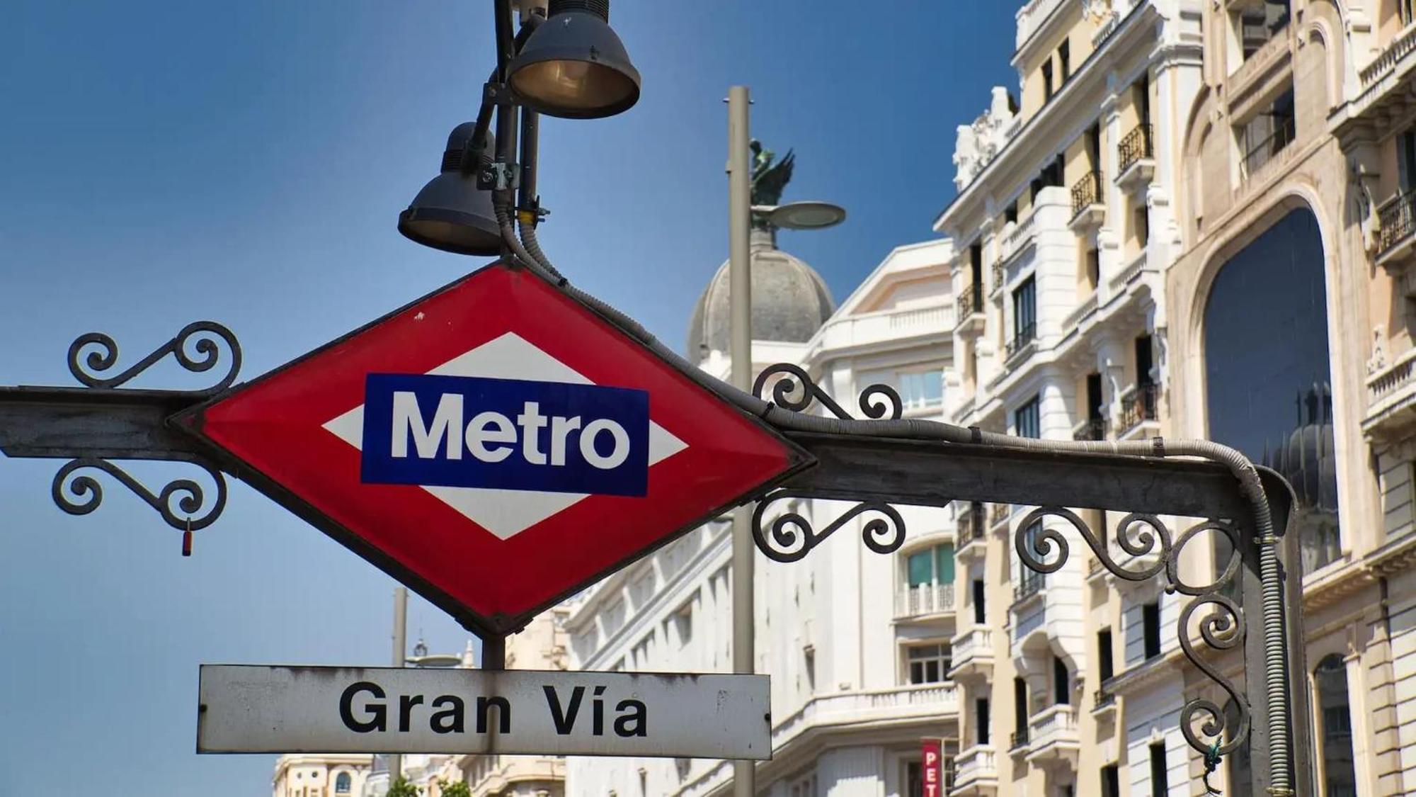 Apartamentos Day Madrid Plaza De Espana Centro Gran Via Sol Malasana Экстерьер фото